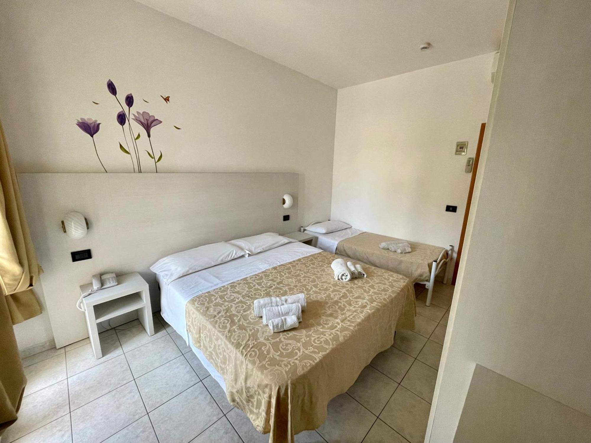 Dependance Hotel Marina Riccione Kültér fotó