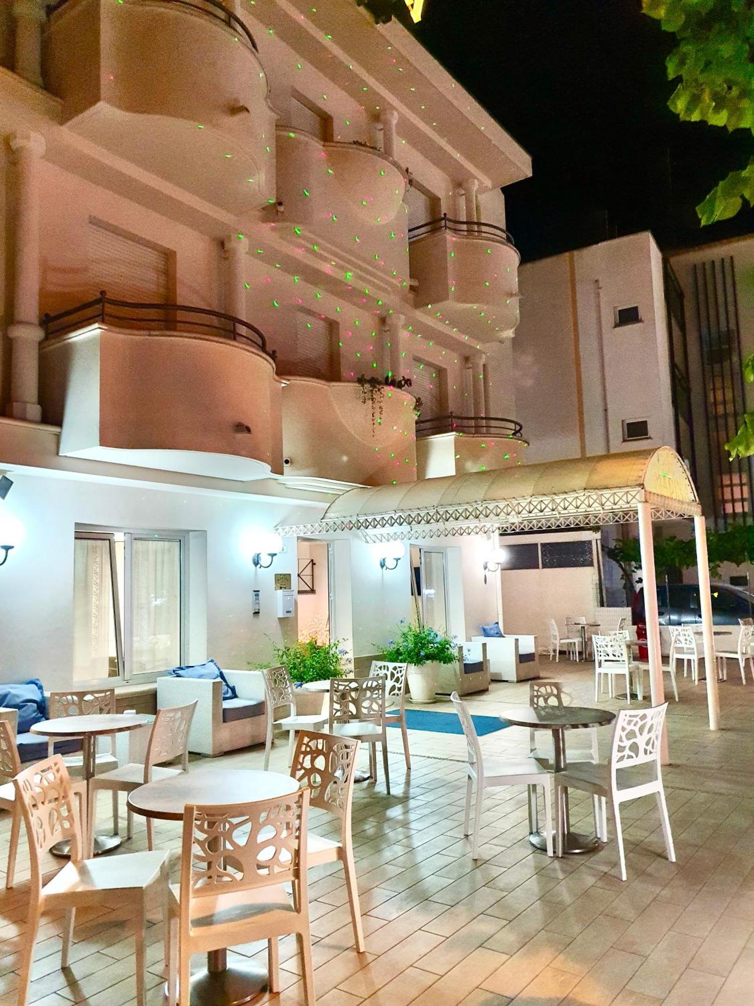 Dependance Hotel Marina Riccione Kültér fotó