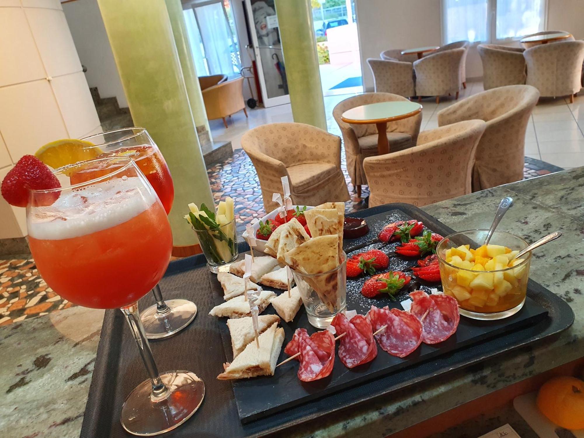 Dependance Hotel Marina Riccione Kültér fotó
